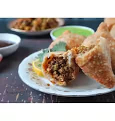 Meat Samosa (2 Pcs)